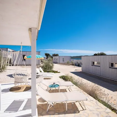 Buqez Eco - Beach 12 - Seaview *